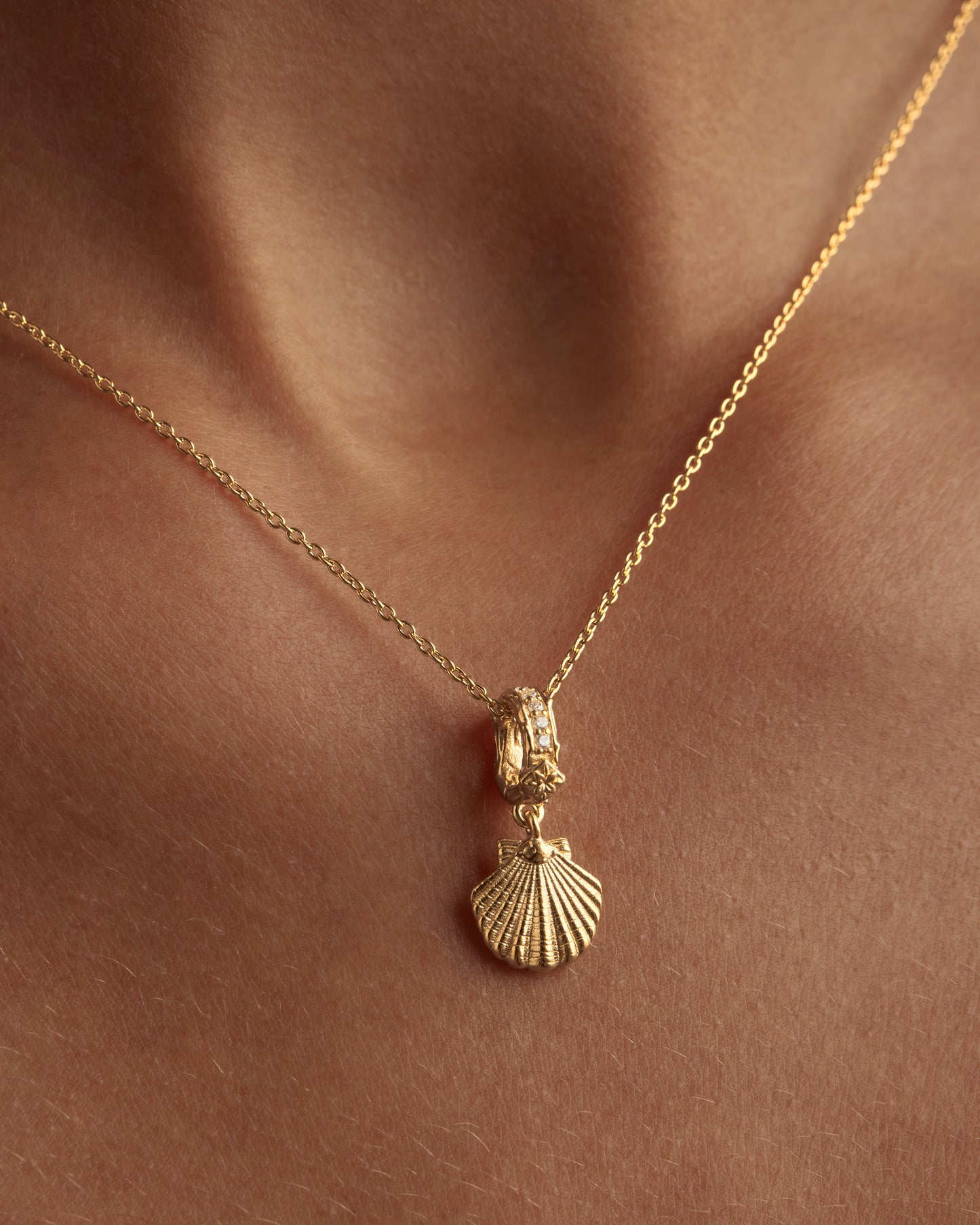 Gold By the Shore Shell Pendant